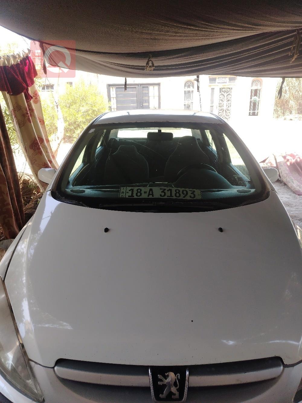 بيجو 307